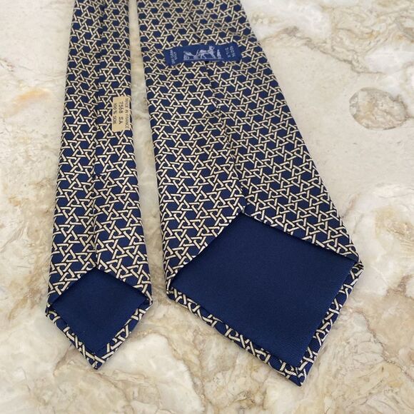 Hermes 100% Silk Tie Geometric Pattern - Picture 6 of 8